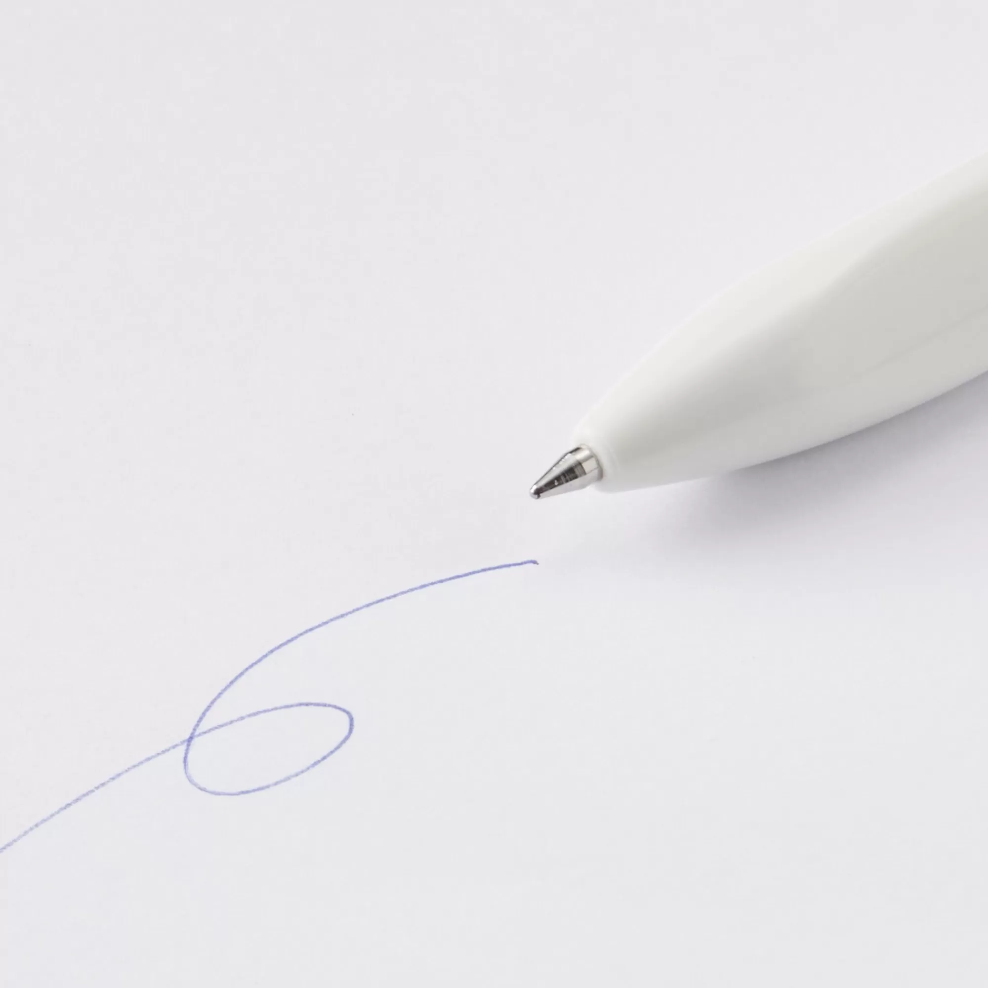 MUJI Oil Ink Triangle 3 Color Ballpoint Pen Hot